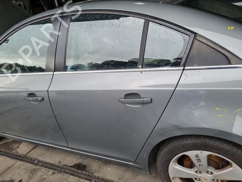Used Left rear door CHEVROLET CRUZE (J300) [2009-2025]  28376419