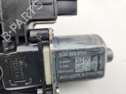 Left rear window motor SEAT LEON SC (5F5) 1.6 TDI | BP29626074E23 