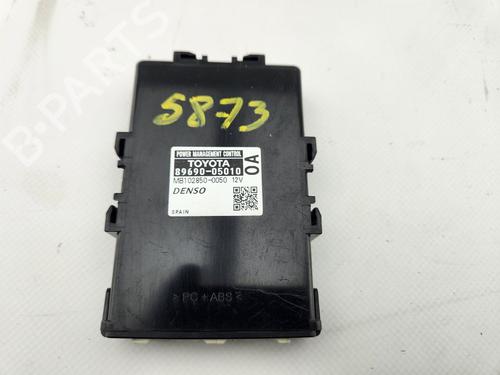 Módulo eletrónico TOYOTA AVENSIS Saloon (_T27_) [2008-2018]  31613611