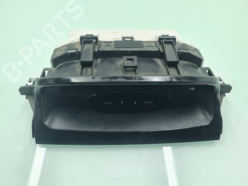 Used Display monitor TOYOTA LAND CRUISER PRADO (_J12_) [2002-2010]  21647888
