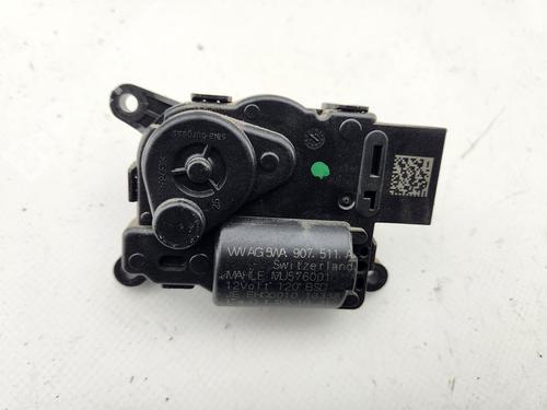 Fuel door actuator VW MULTIVAN T7 (STM, STN) 1.4 eHybrid | BP32444895E18 - Image 2