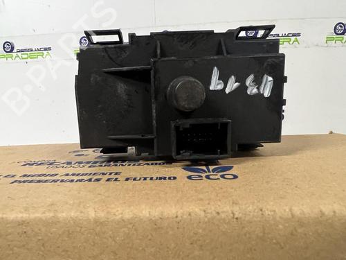 Headlight switch BMW 1 (E87) 123 d | BP21660512I24 