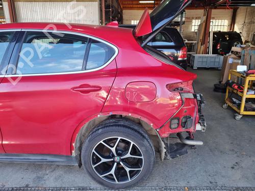 Kotflügel links hinten für ALFA ROMEO STELVIO (949_) 2.2 D Q4 (949.AXB2A) (209 hp) 30853394