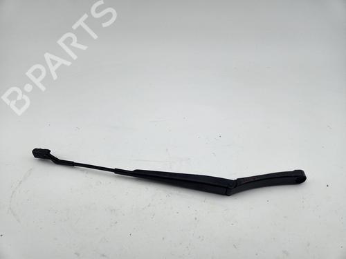 Used Front windshield wiper arm VW TIGUAN ALLSPACE (BW2, BJ2) 2.0 TDI (150 hp) 29704817