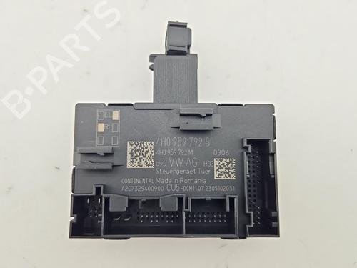 Used Electronic module Electronic module PORSCHE MACAN (95B) 2.9 GTS (95BBL1) (380 hp) 40080594 40080594