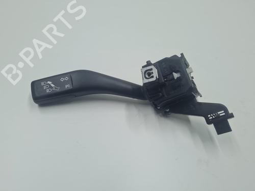 Used Steering column stalk SEAT LEON (1P1) [2005-2013]  21636544