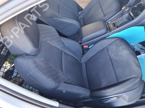 Used Right front seat Right front seat SKODA KAROQ (NU7, ND7) [2017-2026] 24894193 24894193