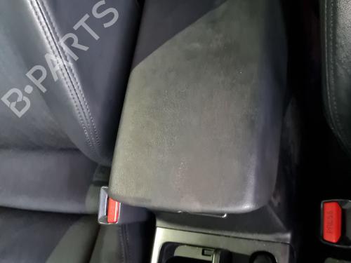 Used Armrest / Center console HONDA ACCORD VII (CL, CN) 2.0 (CL7) (155 hp) 30061588
