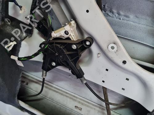 Used Front right window mechanism Front right window mechanism MERCEDES-BENZ VITO / MIXTO Van (W639) 110 CDI (639.601, 639.603, 639.605) (95 hp) 39103329 39103329