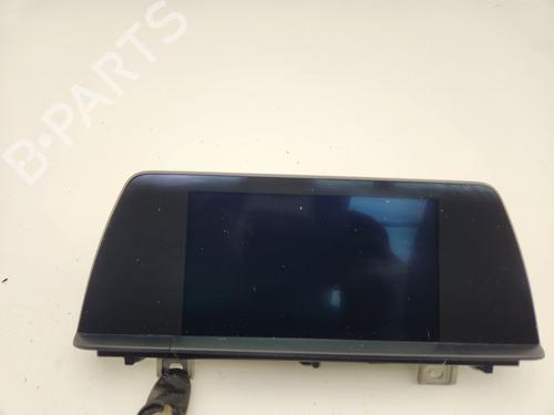 Used Display monitor Display monitor BMW 3 Touring (F31) 320 i xDrive (184 hp) 29588548 29588548
