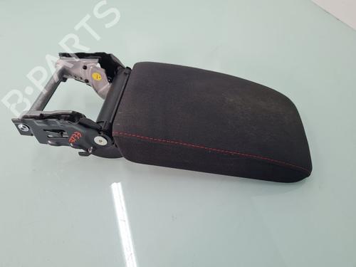 Used Armrest / Center console Armrest / Center console VW GOLF VI (5K1) 2.0 GTi (210 hp) 22412032 22412032