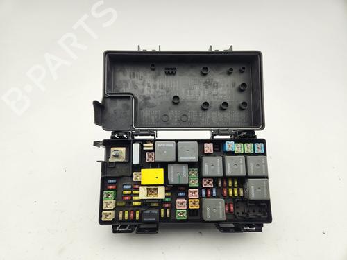 Fuse box DODGE NITRO | BP31965866E1