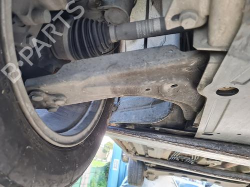 Used Right front suspension arm RENAULT LAGUNA III (BT0/1) [2007-2015]  21657244