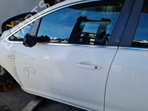 Used Left front door OPEL ASTRA J (P10) [2009-2016]  29290296