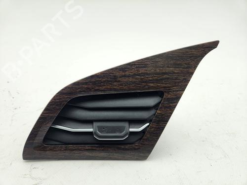 Used Air vent Air vent VW MULTIVAN T7 (STM, STN) 1.4 eHybrid (218 hp) 32368698 32368698