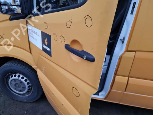 Left front door MERCEDES-BENZ SPRINTER 3,5-t Van (B906)  | BP29994143C2