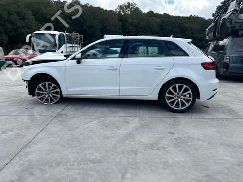 Electronic module AUDI A3 Sportback (8VA, 8VF)  | BP21656144M83 