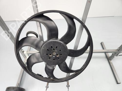 Used Radiator fan Radiator fan MINI MINI (F55) One D (95 hp) 32708890 32708890