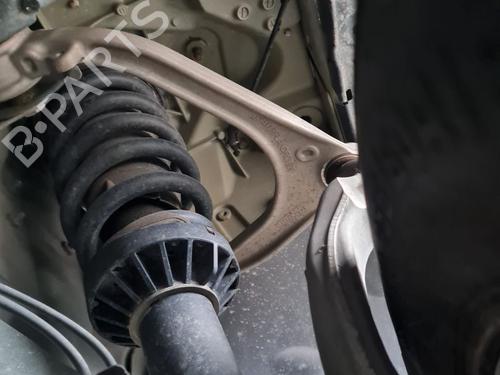 left-front-suspension-arm-jaguar-f-pace-x761-2015-31062641 main image
