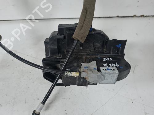 front-right-lock-nissan-pulsar-hatchback-c13-2014-21636509 main image