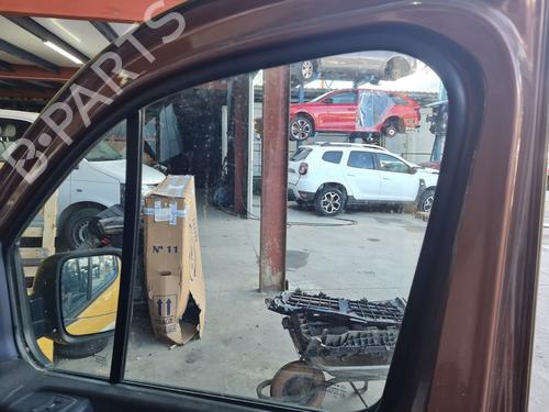 Used Front right window mechanism Front right window mechanism RENAULT TRAFIC III Van (FG_) [2014-2026] 29722733 29722733