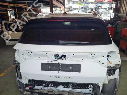 tailgate-vw-t-cross-c11-d31-2018-33986165 main image