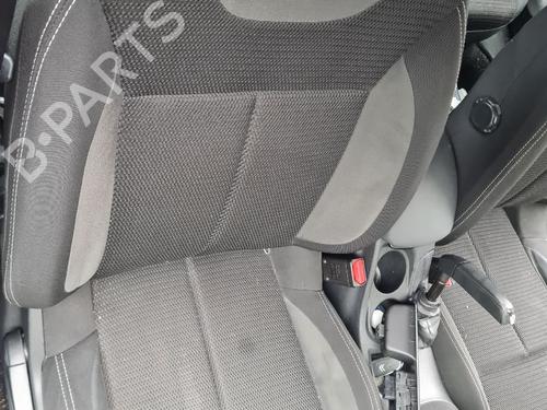 right-front-seat-citroen-c4-ii-nc_-2009-31314152 main image