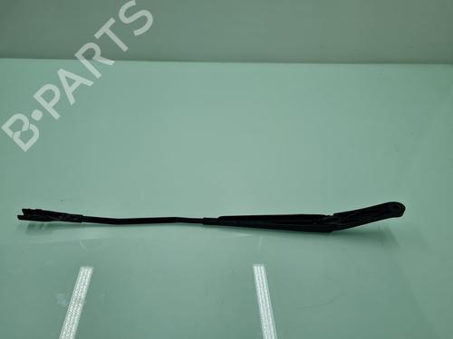 Used Front windshield wiper arm AUDI Q5 (FYB, FYG) [2016-2025]  21644106