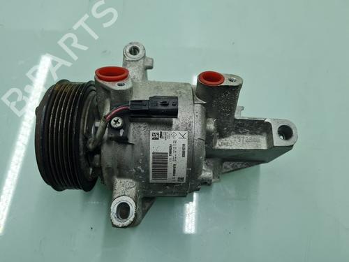 ac-compressor-dacia-duster-hm_-926001571r-2017-21767115 main image