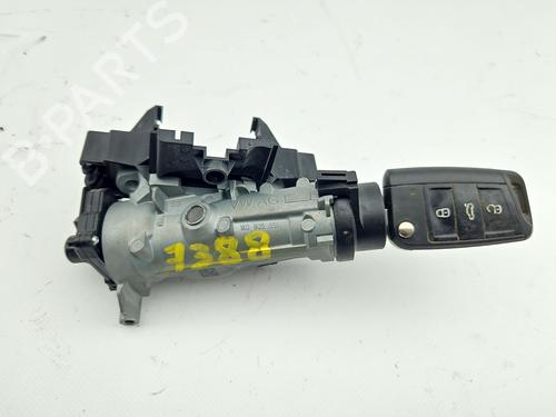 Used Ignition barrel Ignition barrel SEAT ARONA (KJ7, KJP) [2017-2026] 39713876 39713876