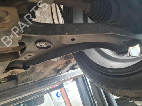 Used Left front suspension arm HYUNDAI i20 II (GB, IB) [2014-2021]  25047263