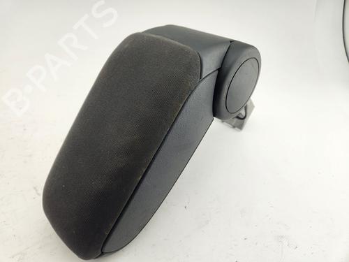 Used Armrest / Center console AUDI A3 (8P1) [2003-2013]  32526366