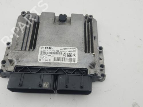 Used Engine control unit (ECU) Engine control unit (ECU) PEUGEOT 208 I (CA_, CC_) [2012-2021] 36406469 36406469