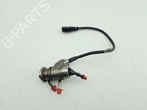 Used Injector Injector VW TOUAREG (CR7, RC8) 3.0 TDI 4motion (286 hp) 39944832 39944832