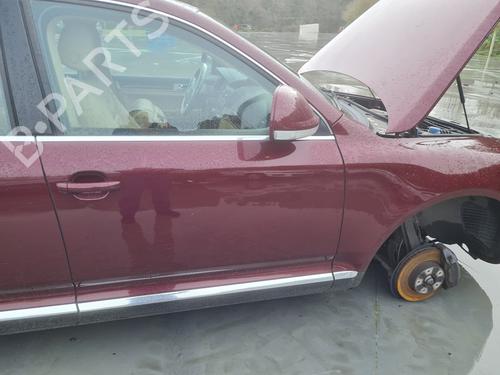 Used Right front door VW TOUAREG (7LA, 7L6, 7L7) [2002-2013]  21644071