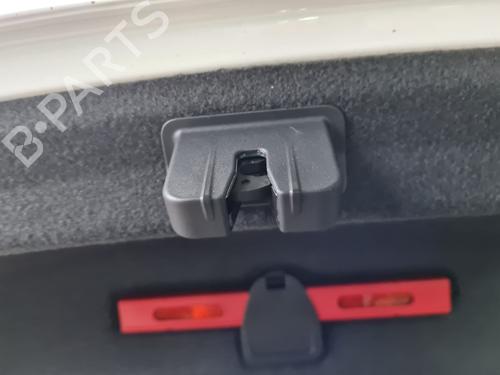 Bakluke lås AUDI A4 B9 (8W2, 8WC) 35 TDI | BP26697667C101 
