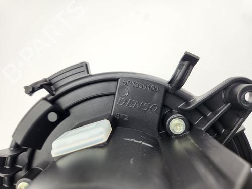 Heater blower motor PEUGEOT 5008 II (MC_, MJ_, MR_, M4_)  | BP29722872M62 