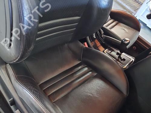 Sæde højre fortil Sæde højre fortil PEUGEOT 407 Coupe (6C_) 3.0 HDi (241 hp) 37073480 37073480