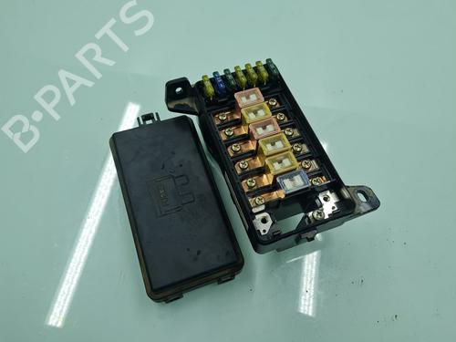 Used Fuse box LAND ROVER DEFENDER Station Wagon (L316) 2.5 Td5 4x4 (L316) (122 hp) 21654127