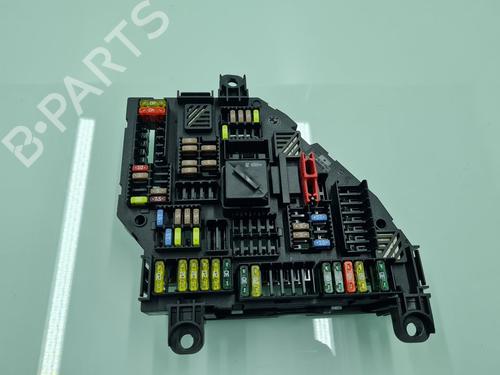 Used Fuse box Fuse box BMW X4 (F26) xDrive 20 d (190 hp) 21638609 21638609