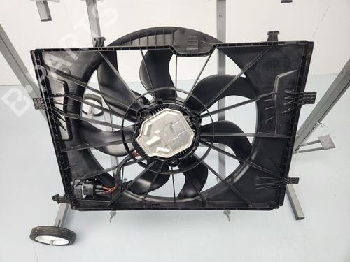 Radiator fan MERCEDES-BENZ C-CLASS T-Model (S205) C 350 e (205.247) | BP30853906M35