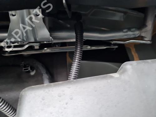 Used Front wiper motor Front wiper motor 38069410 38069410
