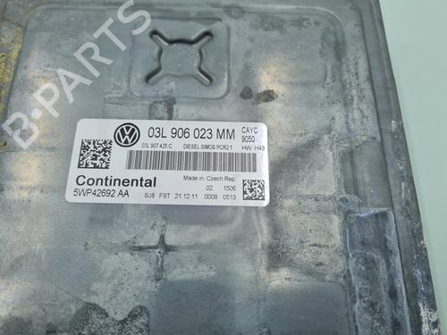 Engine control unit (ECU) VW GOLF VI (5K1)  | BP21641462M57 
