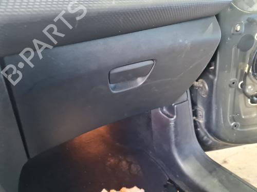 Used Glove box PEUGEOT 208 I (CA_, CC_) 1.6 BlueHDi 100 (100 hp) 31173995