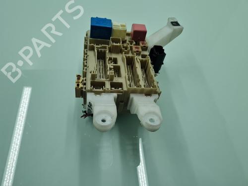 Used Fuse box Fuse box TOYOTA VERSO (_R2_) [2009-2018] 21638274 21638274