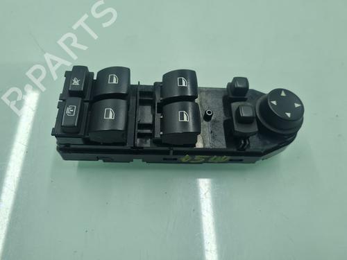 Left front window switch BMW 5 (E60) 535 d | BP21659263I27 - Image 1