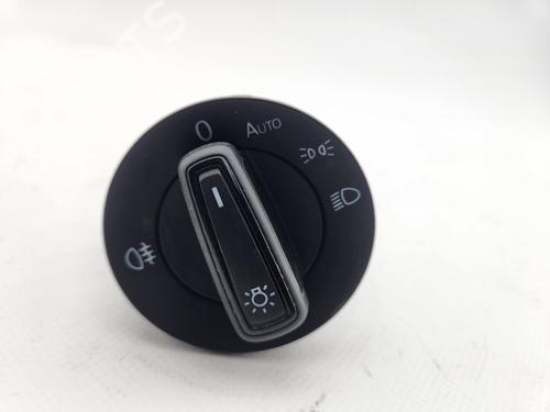 Used Headlight switch Headlight switch VW POLO VI (AW1, BZ1, AE1) [2017-2026] 31587029 31587029