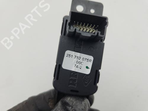 Hand brake RENAULT CAPTUR II (HF_) TCe 140 (HFN0) | BP37073516I18 - Image 5