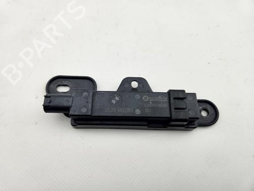 Antenne/Base BMW 3 (G20, G80, G28) 330 d xDrive (265 hp) 29290037