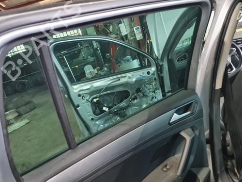 Rudehejsemekanisme venstre bagtil VW TIGUAN (AD1, AX1) [2016-2025]  27878674